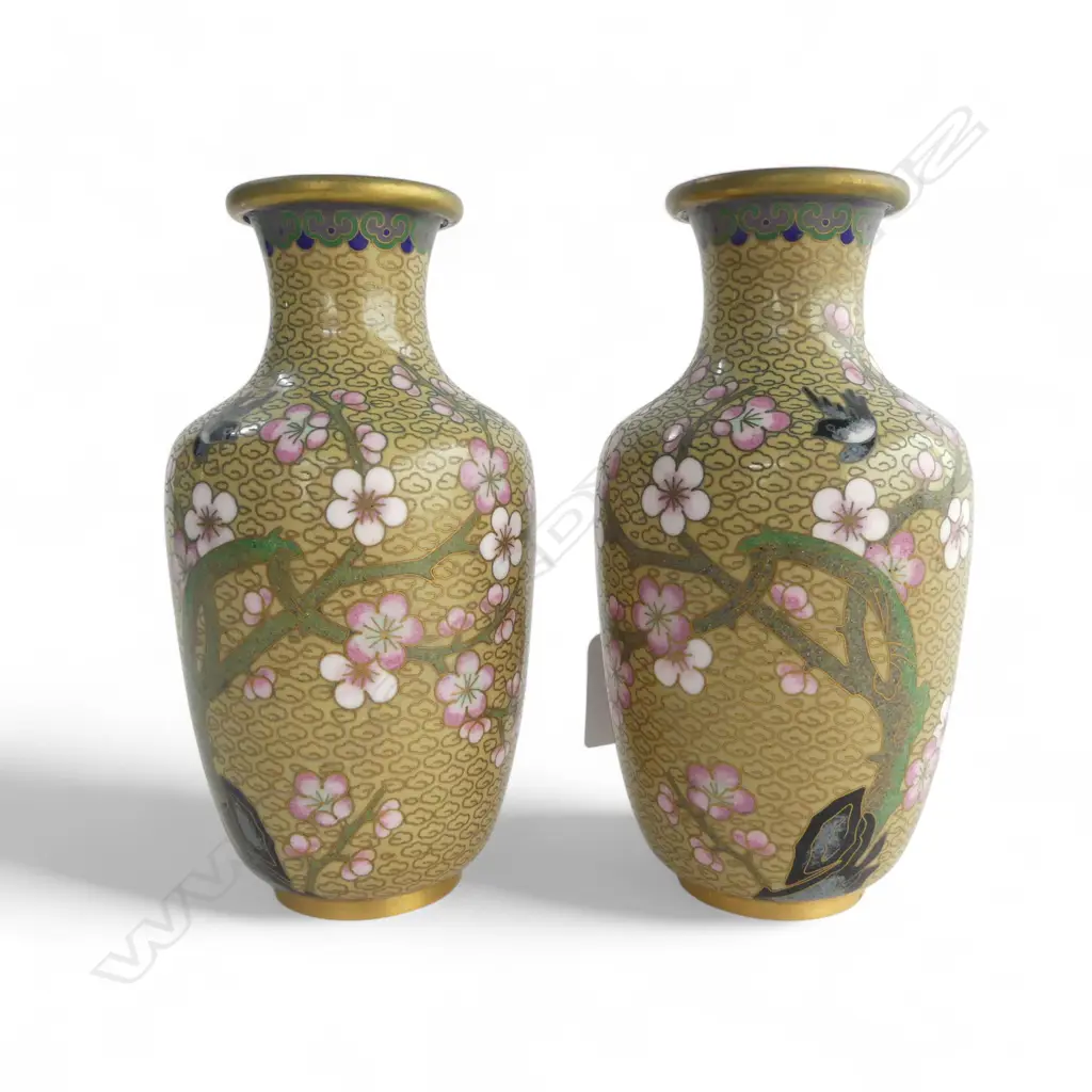 PR CLOISONNE ENAMEL VASES, CHERRY BLOSSOM DETAIL, H.170mm Image 1++