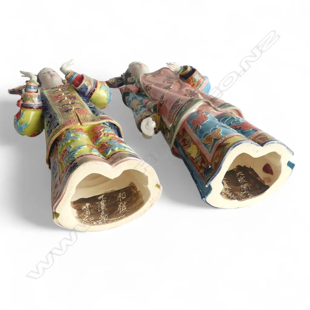 A PAIR OF CHINESE SHIWAN FIGURINES DEPICTING QING DYNASTY WOMEN 360 mm (H) each   Image 1++