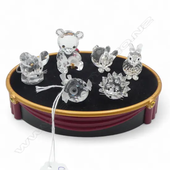 6 SWAROVSKI ANIMALS; BEAR H.40mm, FISH, MOUSE, HEDGEHOG, 2 RABBITS + OVAL STAND W.140mm