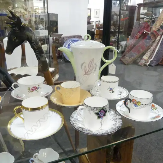 SHELLEY DECO CHINA COFFEE POT & 6 SHELLEY MISS MATCHED COFFEE CANS