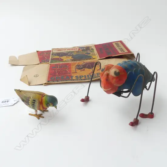 2 VINTAGE WIND UP TOYS; GERMAN BIRD H.40mm + TRI-ANG MINIC LINES BROS. NZ GREAT SPIDER + 2 ORIG. BOXES