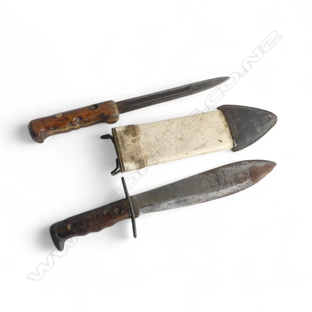 2 ANTIQUE WWI? BAYONETS L.405mm Image 1++