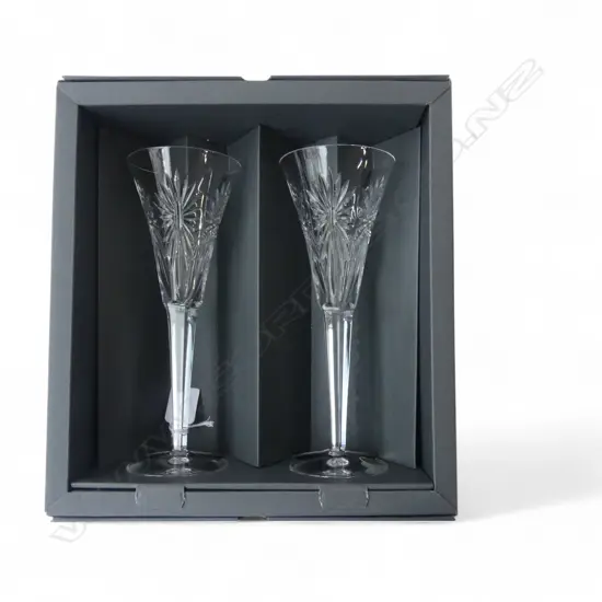 PR WATERFORD TOASTING FLUTES 'HEALTH' H.235mm, BOXED