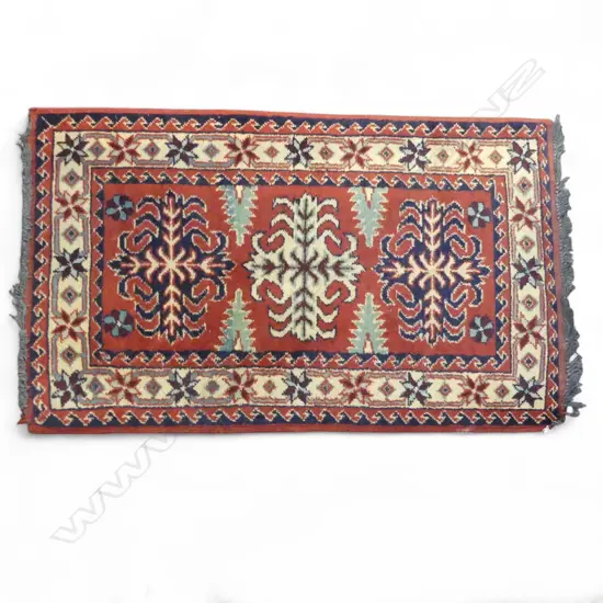 HAND KNOTTED ALL WOOL SMALL RUG 1000x610mm