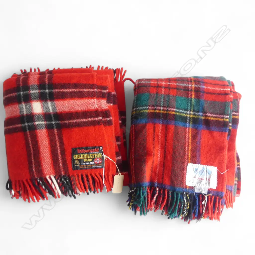 2 ONEHUNGA ALL WOOL TARTAN TRAVEL RUGS Image 1++