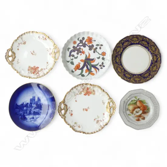 5 PLATES INCL. PR LIMOGES, R. DOULTON + ROYAL WORCESTER 'GRAINGER IMARI' PIE DISH 265mm dia