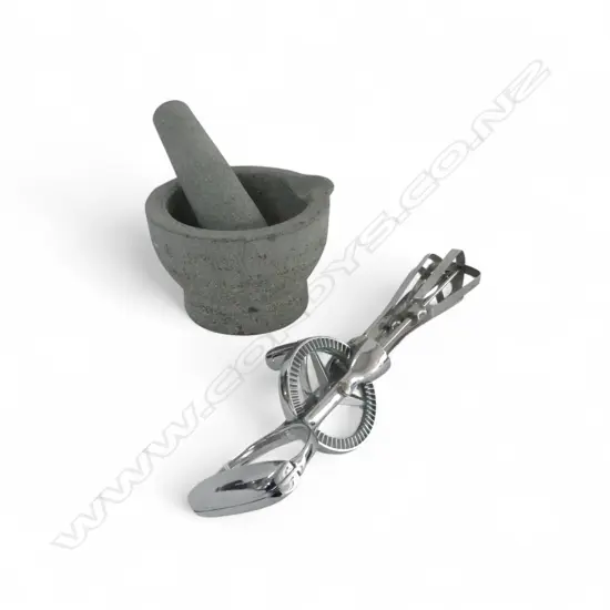 EGG BEATER L.300mm, STONE MORTAR & PESTLE 145mm
