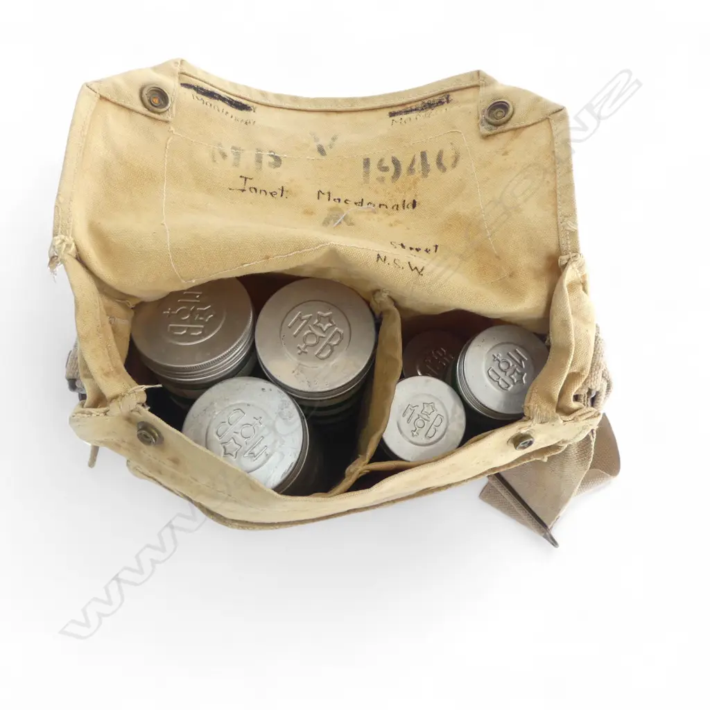 WW2 CANVAS SADDLEBAG H270 W270 WITH ALLUMINIUM BANDAGE TINS ETC Image 1++