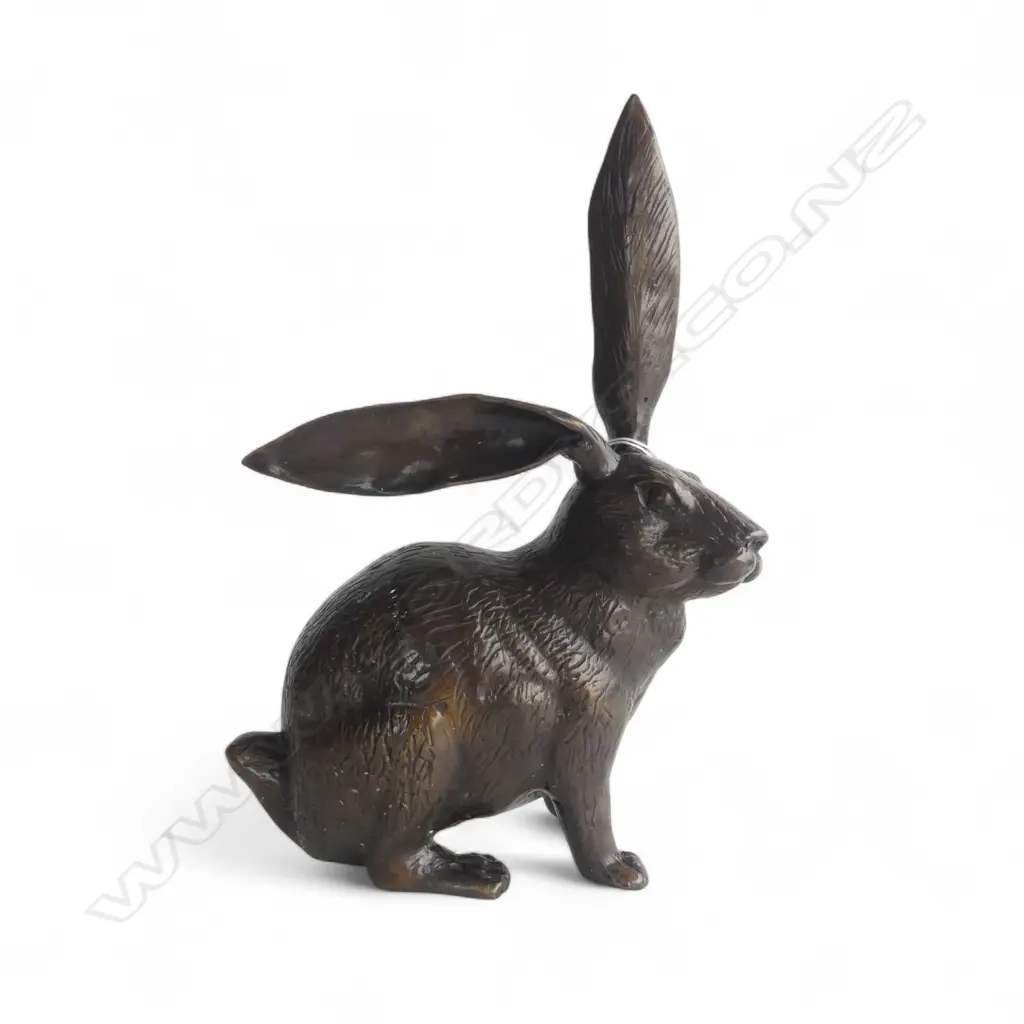BRONZE HARE  H.350mm Image 1++