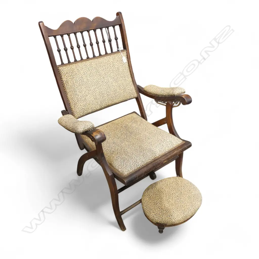 ANTIQUE UPHOLSTERED FOLDING CHAIR + MATCHING FOOTREST Image 1++