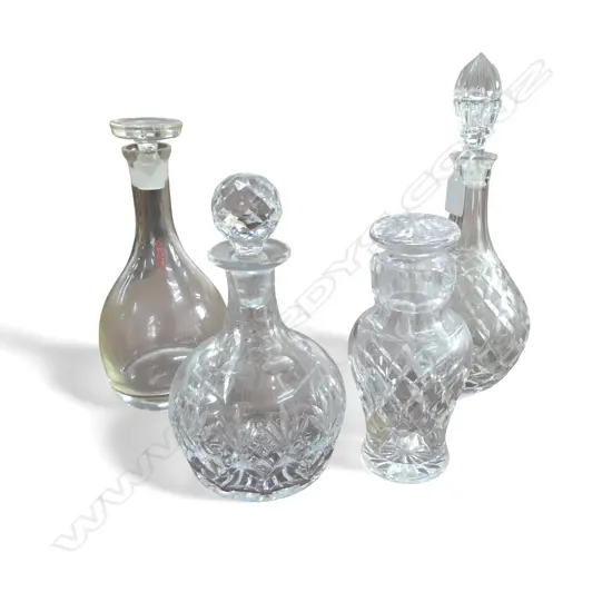 3 CRYSTAL DECANTERS H.300mm (1 AF) + JUG w. STOPPER