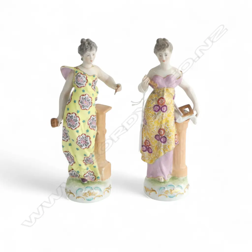 PR ANTIQUE FIGURINES H.215mm faults to one Image 1++