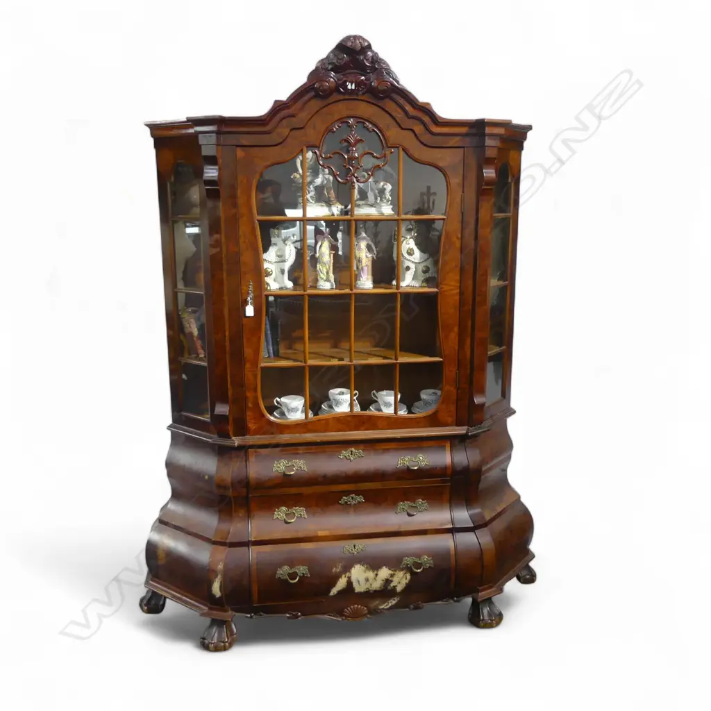 REPRODUCTION DUTCH BOMBE DISPLAY CABINET 1600x370x2060mm 2 PARTS w. KEY / FAULTS Image 1++