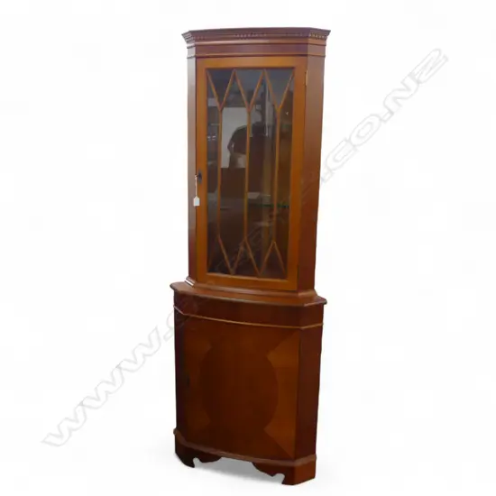 CORNER CABINET 480x480x1840mm