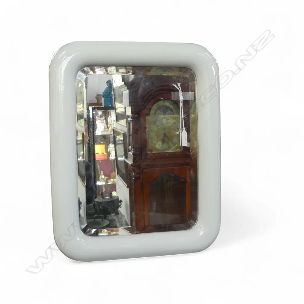 HEAVY WHITE CERAMIC WALL MIRROR 490x390mm Image 1++
