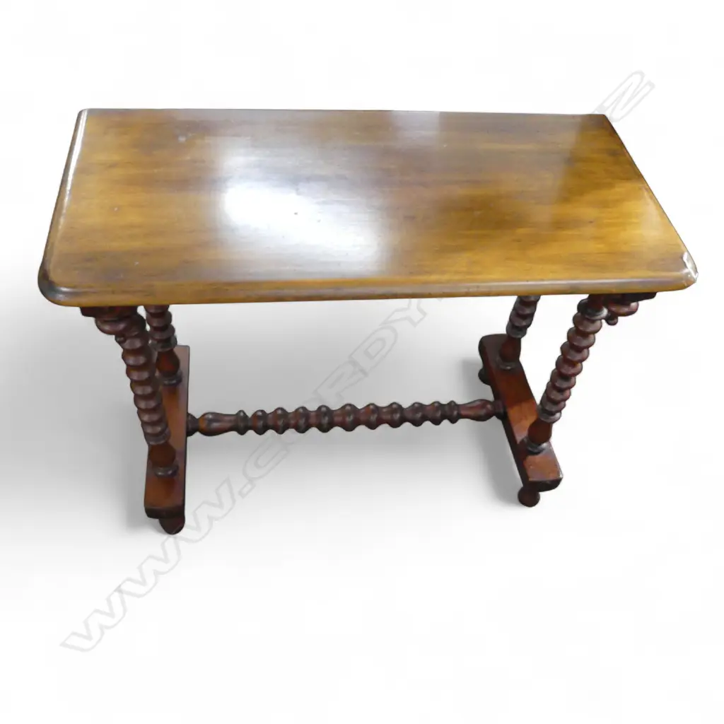 VICTORIAN BARLEY TWIST SIDE TABLE 930x435x720mm Image 1++