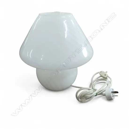 WHITE GLASS 'MUSHROOM' TABLE LAMP H.290mm