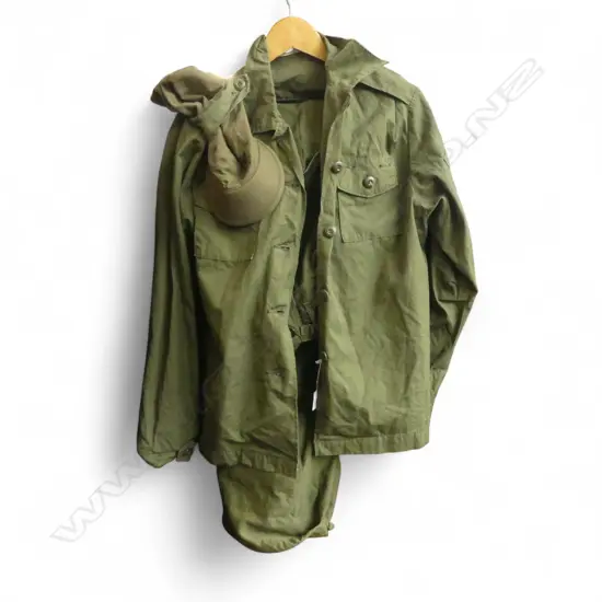 KOREAN WAR US ARMY ARMY FATIGUES; TROUSERS, SHIRT & CAP