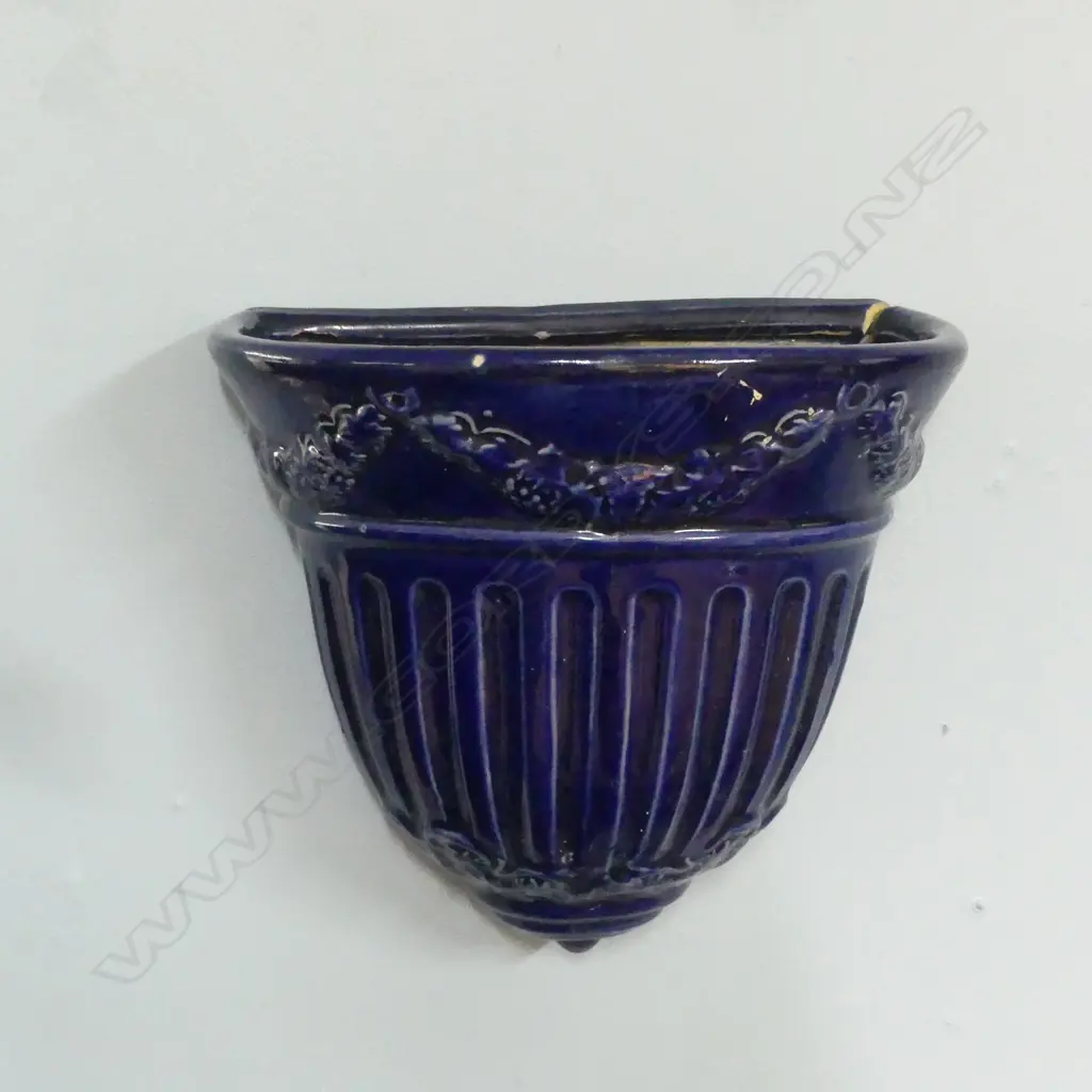 3 BLUE GLAZED WALL PLANTER POTS H.270mm Image 1++