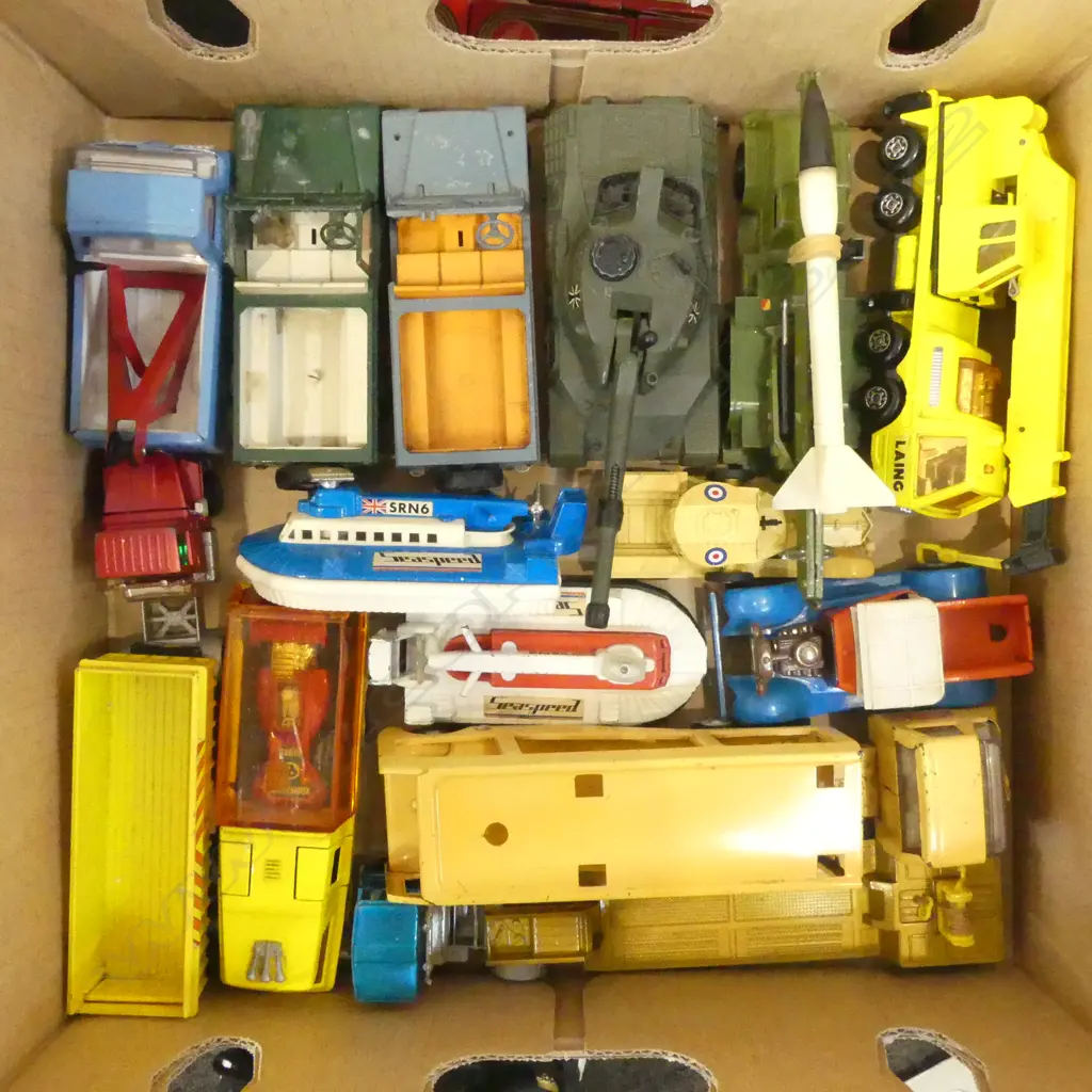 ASST. VINTAGE MATCHBOX TOYS etc Image 1++