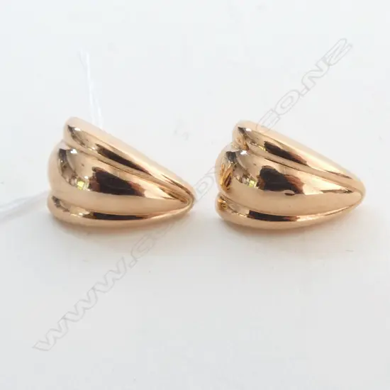 9ct ROSE GOLD ITALIAN STUDS 2.3 GMS R.G SCROLLS