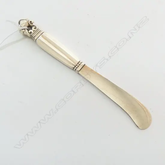 GEORG JENSEN STERLING SILVER BUTTER KNIFE, L.150mm 32grms