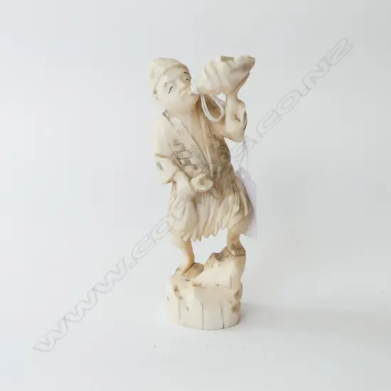 IVORY FIGURE H.135mm