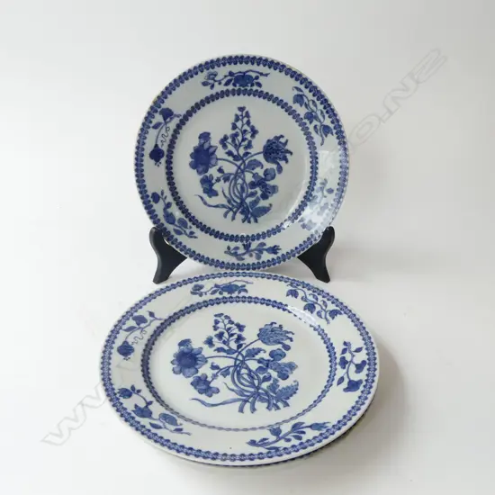 4 ANTIQUE CHINESE EXPORT B/W PLATES 230mm dia rims w. repairs