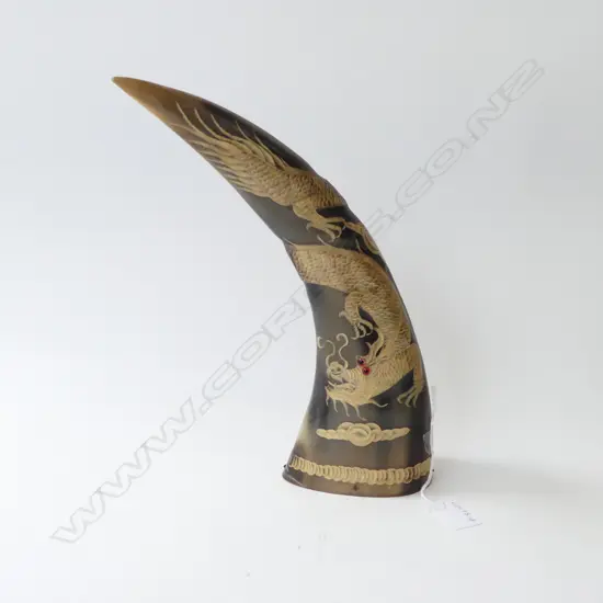 BUFFALO HORN w FINELY CARVED DRAGON L.370mm
