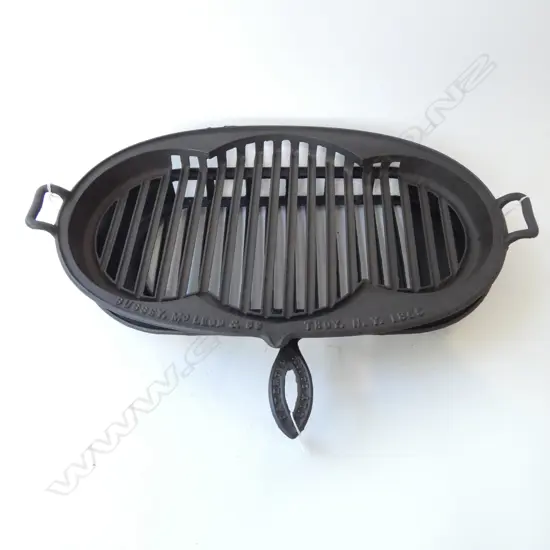 2091/1635  2  ANTIQUE CAST IRON  RANGE GRILLERS L610MM