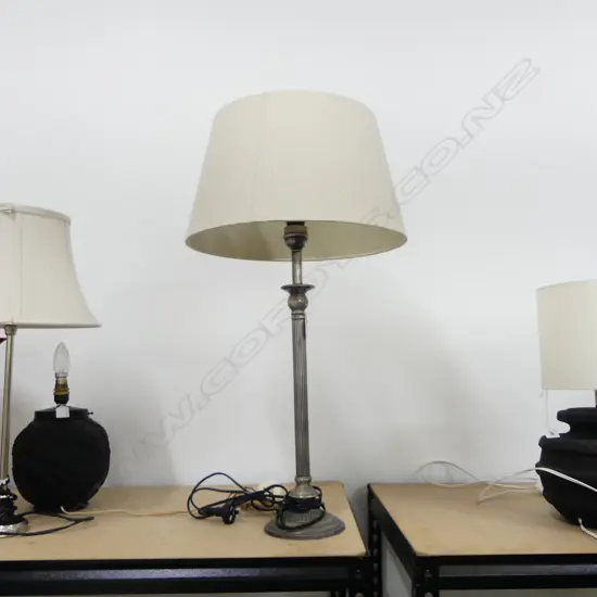TABLE LAMP H.735mm