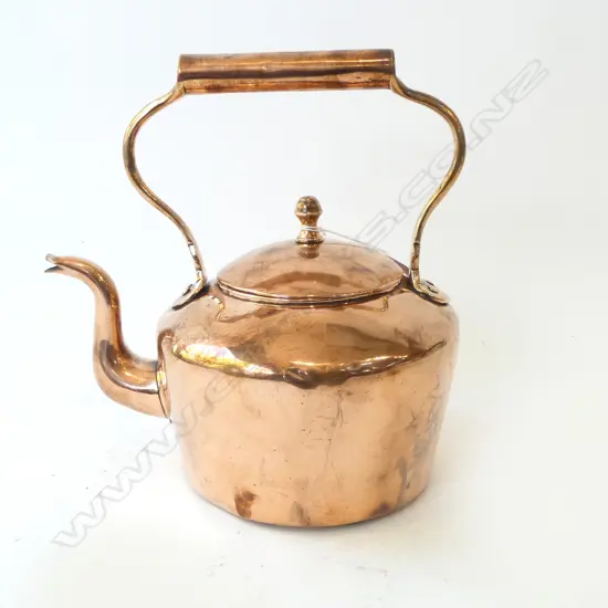 ANTIQUE COPPER KETTLE H.270mm
