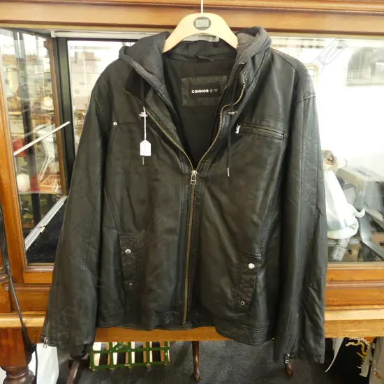 CONNOR 3XL HOODED BLACK JACKET (AS NEW)