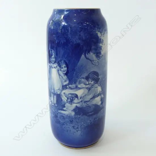 ROYAL DOULTON BLUE CHILDREN VASE H.250mm (CHIPS TO BASE)