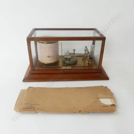 VINTAGE BAROGRAPH 360x210x190mm (w. BOOKLET)