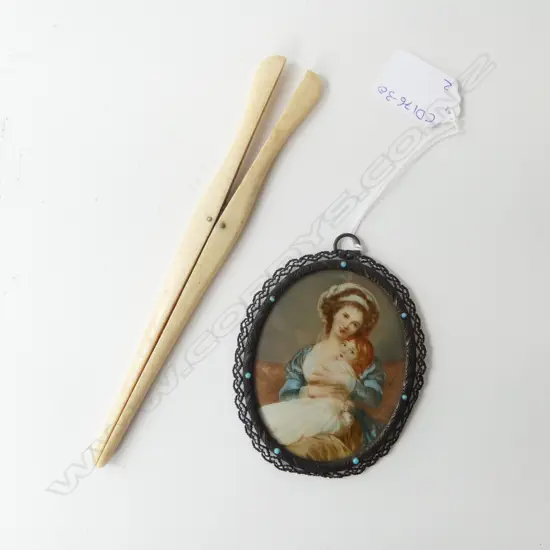 19thC HAND PAINTED PORTRAIT ON IVORY & IVORY GLOVE STRETCHER