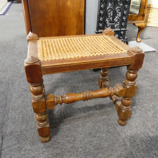 WOODEN STOOL W.410mm