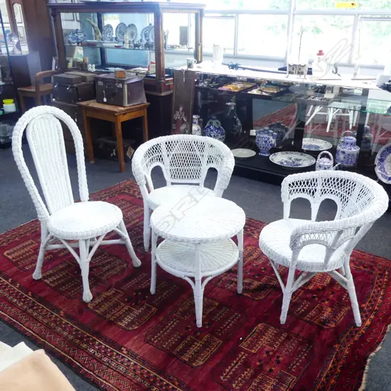 PR WICKER CHAIRS w. COFFEE TABLE & HIGH BACK CHAIR