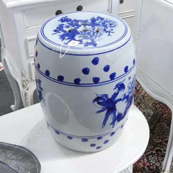 B/W GARDEN DRUM STOOL H.400mm