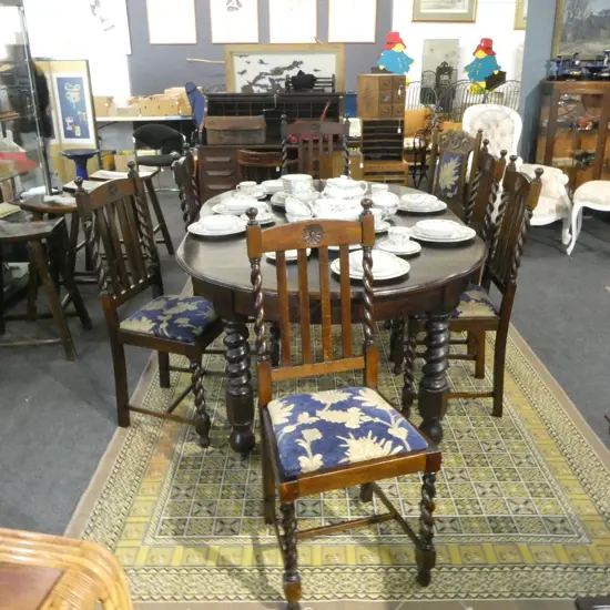 OAK DINING TABLE & 6 CHAIRS 1260x1200mm 2 LEAVES