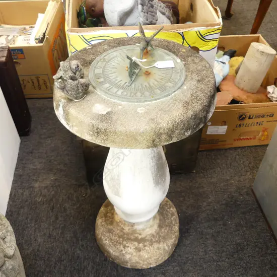 CONCRETE SUN DIAL H.650mm