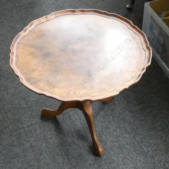 WALNUT WINE TABLE. H.440mm. W.530mm