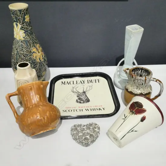 ASST. CERAMICS INCL. LAMP BASE H.425mm