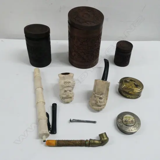 3 GRADUATING FLORAL CARVED WOODEN CONTAINERS, BRASS LIDDED BOX & ASST PIPE PARTS