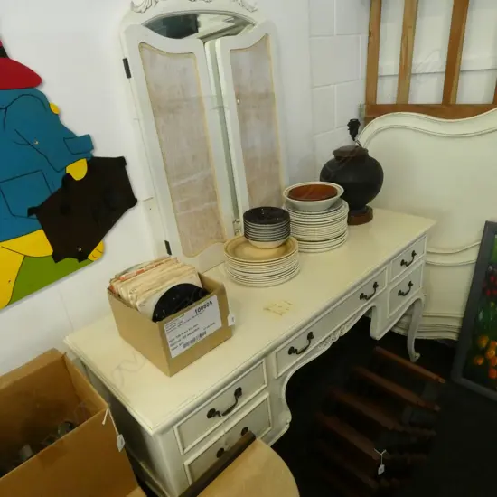 FRENCH STYLE WHITE DESK 1450x500x770mm