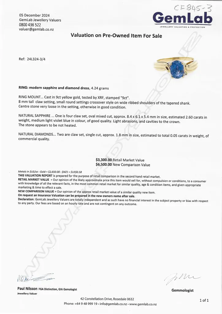 A 9ct gold sapphire and diamond ring, Image 1++