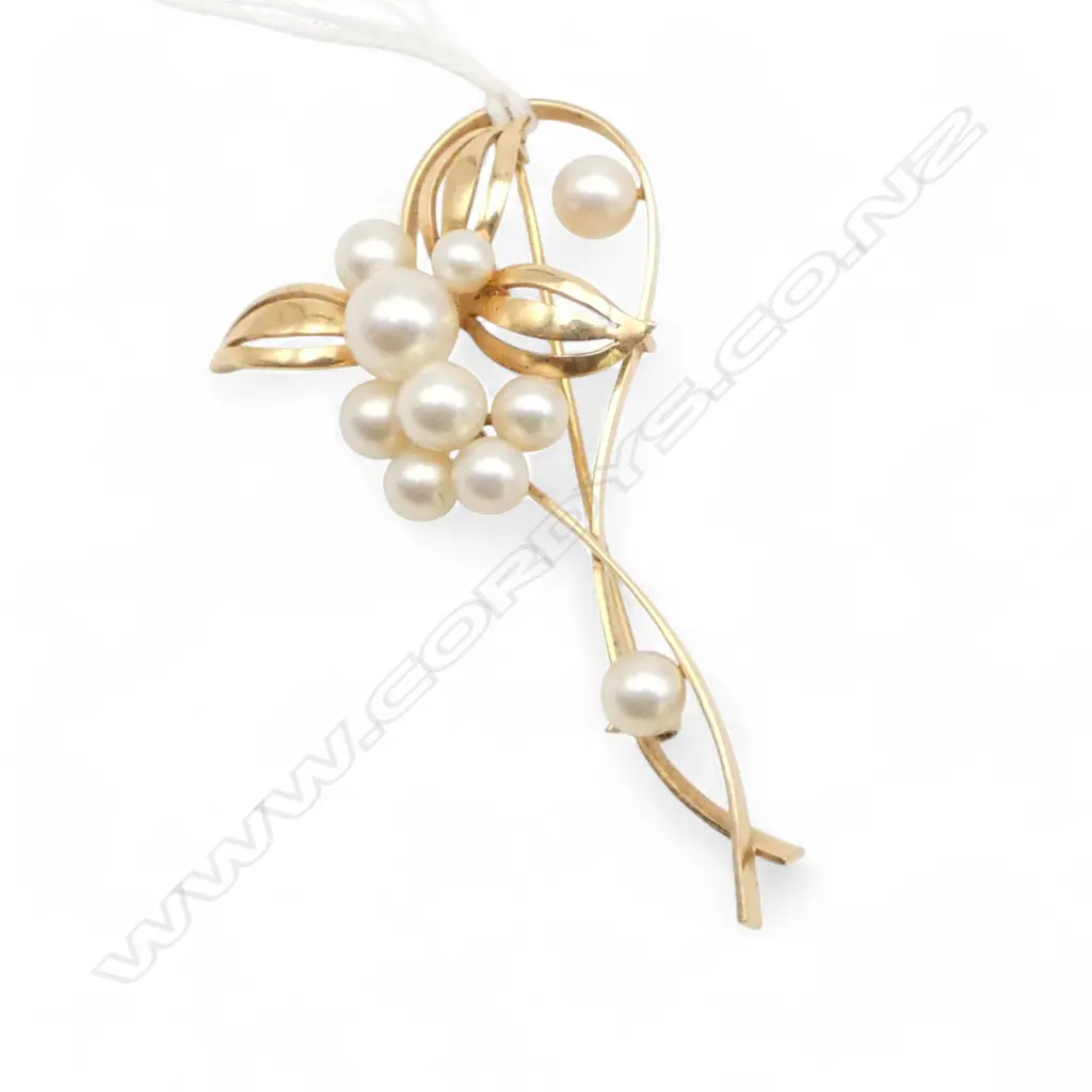 18CT PEARL BROOCH, 8.85gms W.60mm Image 1++
