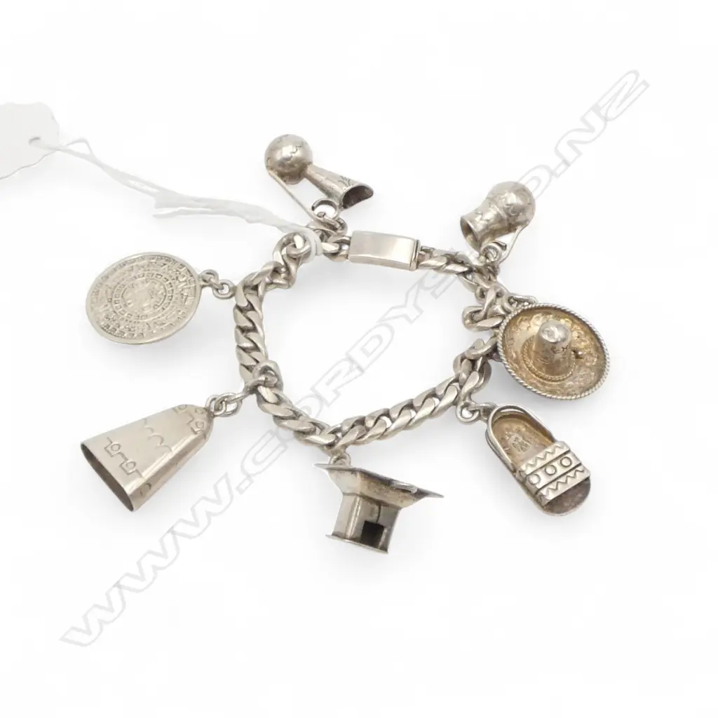 MEXICAN SILVER CHARM BRACELET 43gms Image 1++