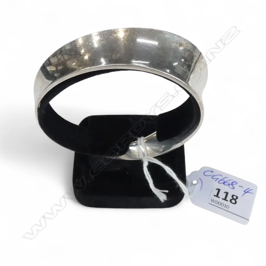 GEORG JENSEN SILVER '206' RETRO BANGLE tapered & twisted 55gms Image 1++