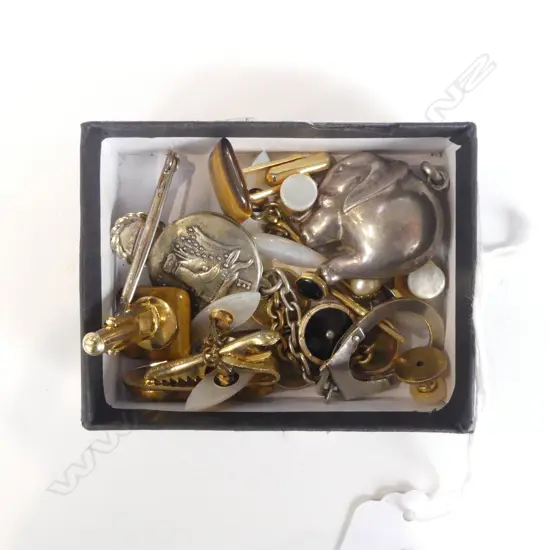 ASST. COSTUME JEWELLERY INCL. STG SILVER, CUFFLINKS ETC